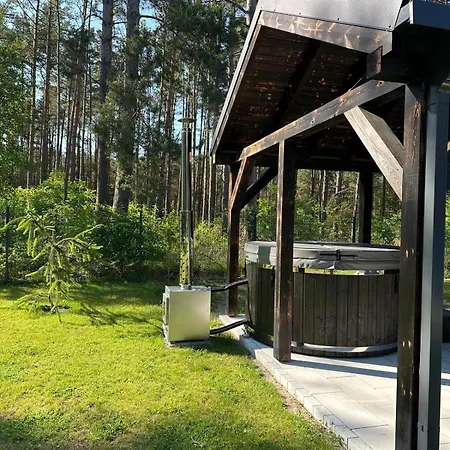 Czarna Villa *